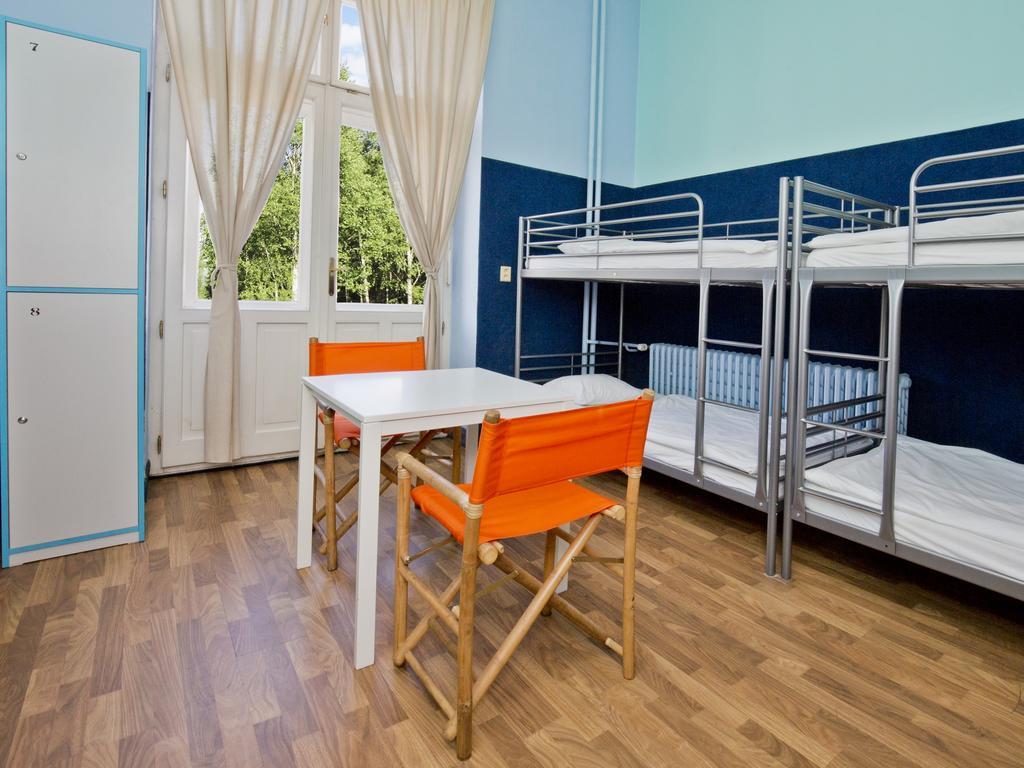 A Plus Hotel & Hostel Prague Exterior photo